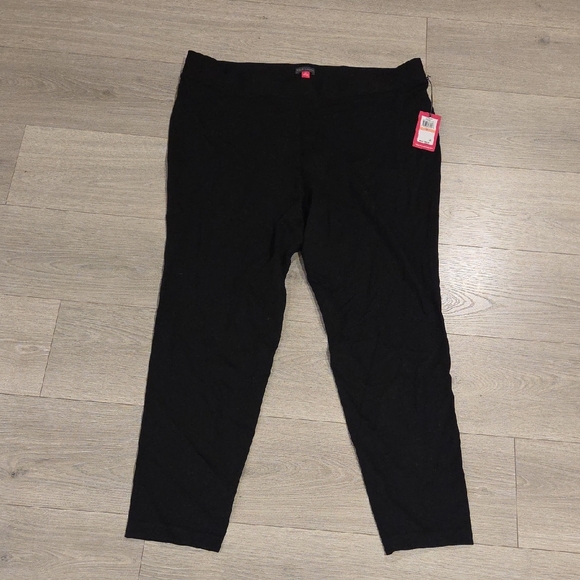 Vince Camuto Pants - NWT Vince Camuto Essentials Pants In Black